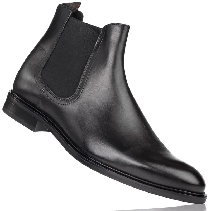 Czarne sztyblety męskie: stylowe kombinacje, które zachwycą każdego