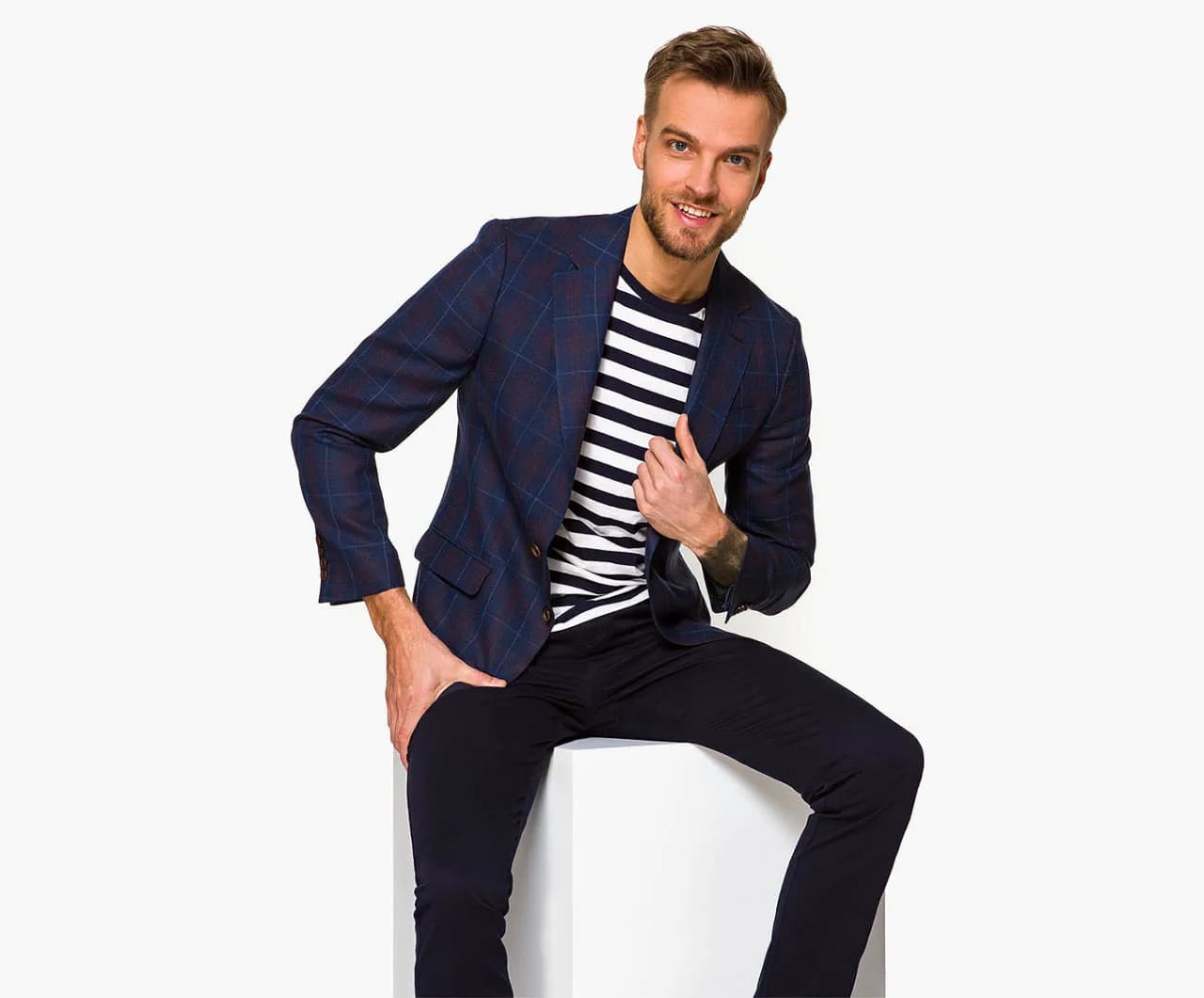 Stylowe smart casual dla mężczyzn. Jak nie wyglądać nudno i tanio?
