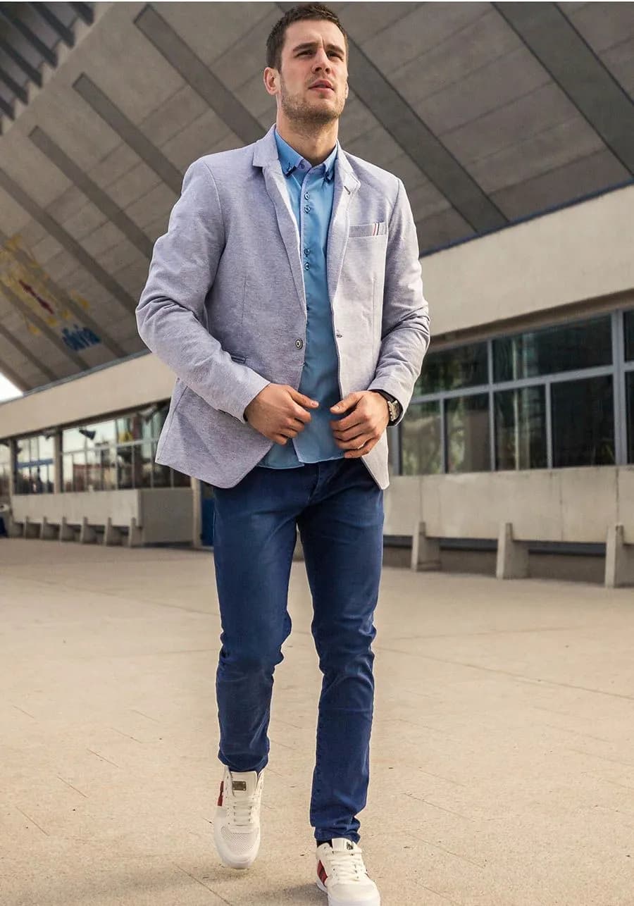 Stylowe casual na imprezę: Modne męskie stylizacje, które zachwyca każdego